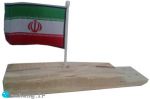 تصویر ماکت چوبی کشتی نوح با پرچم ایران